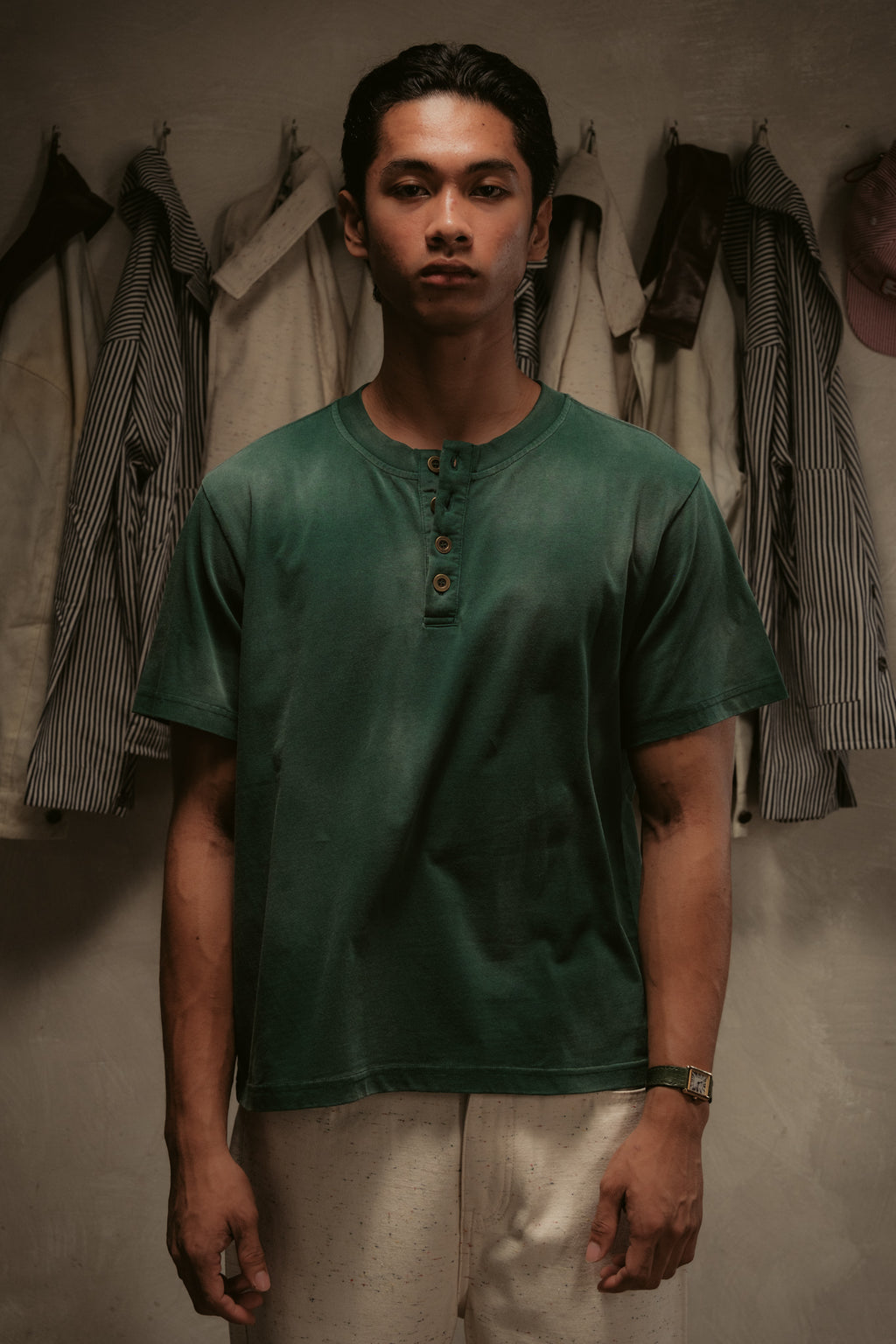 Sun Faded Henley - Vintage Green