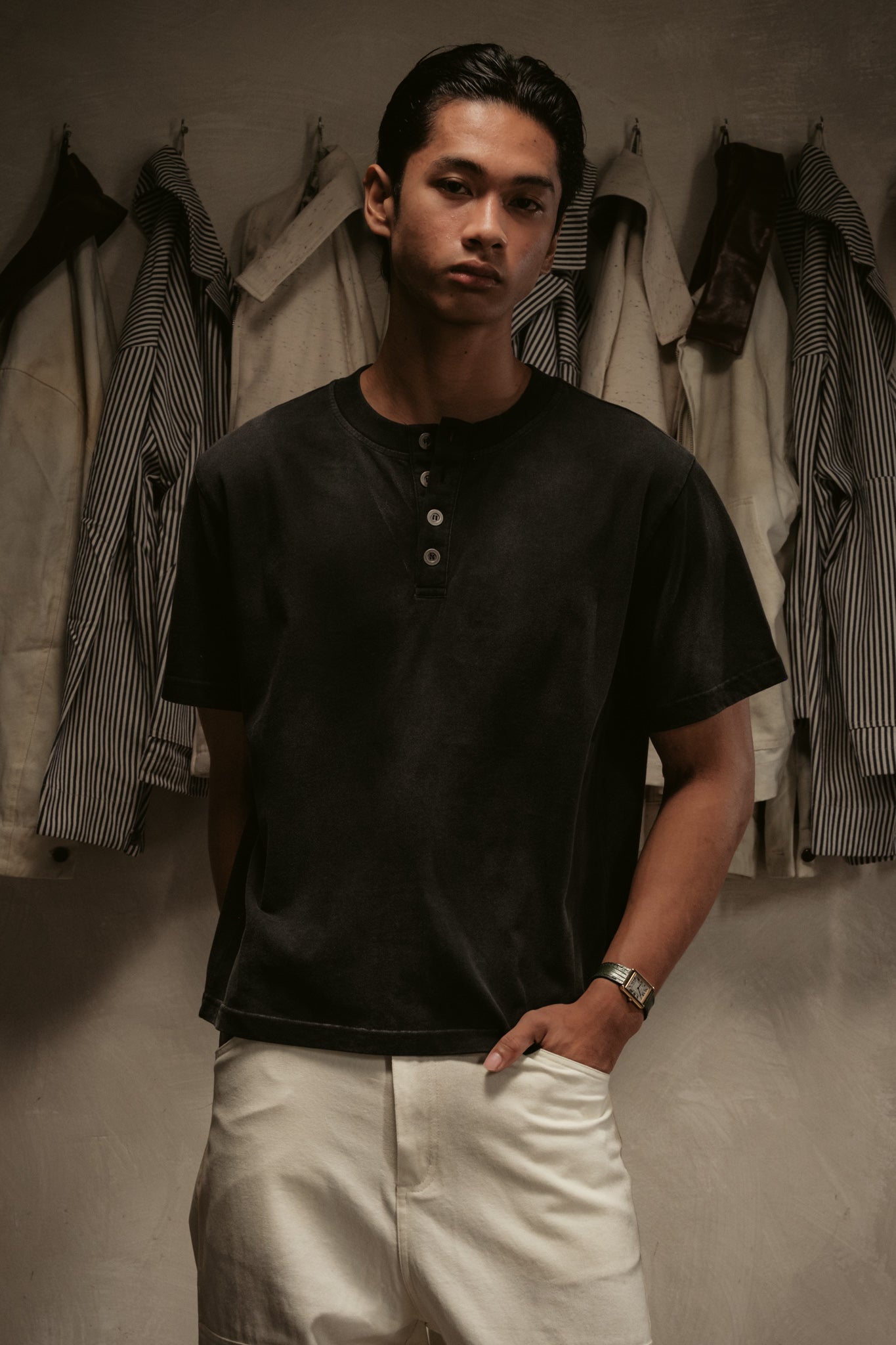 Sun Faded Henley - Vintage Black
