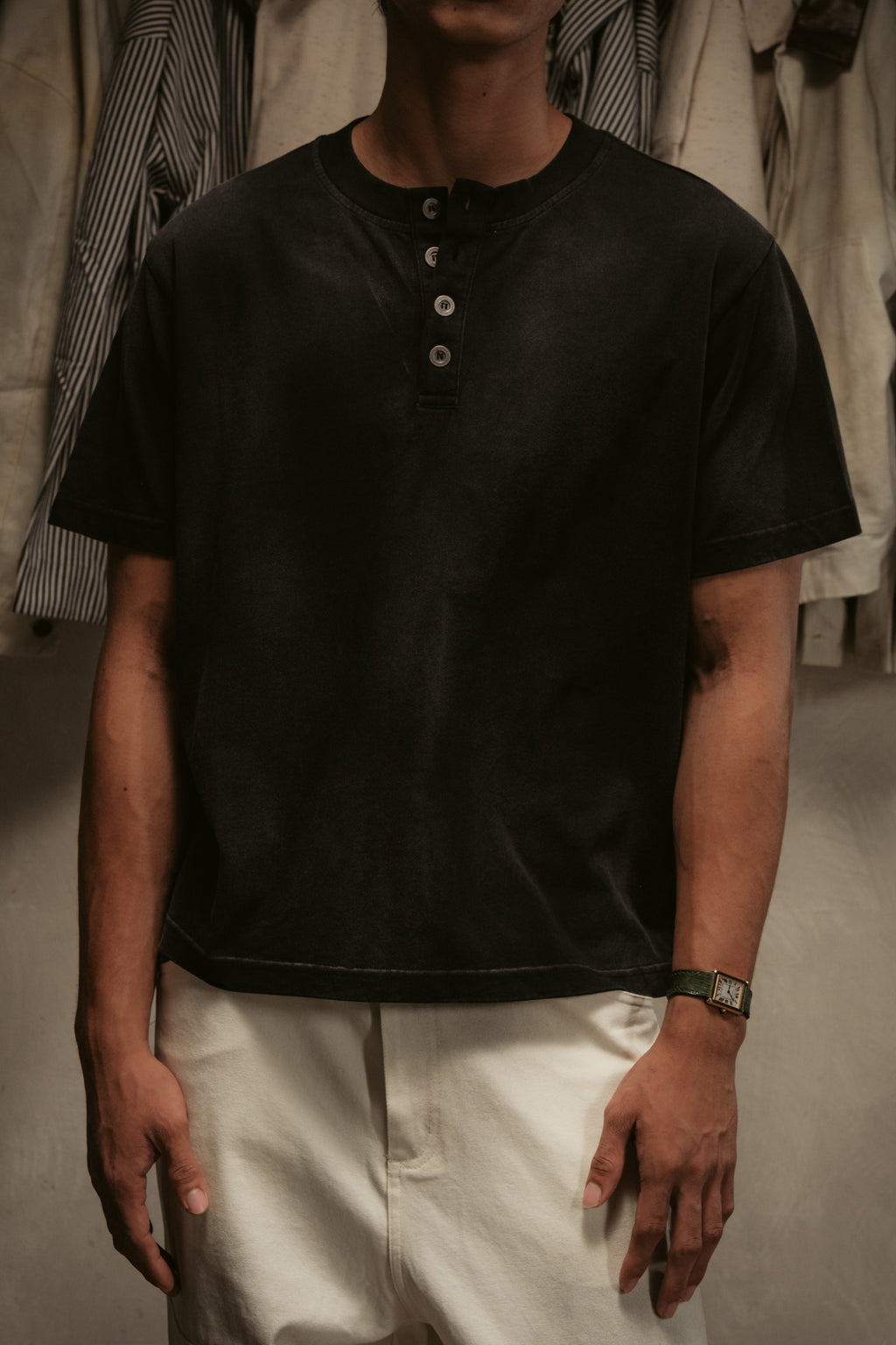Sun Faded Henley - Vintage Black