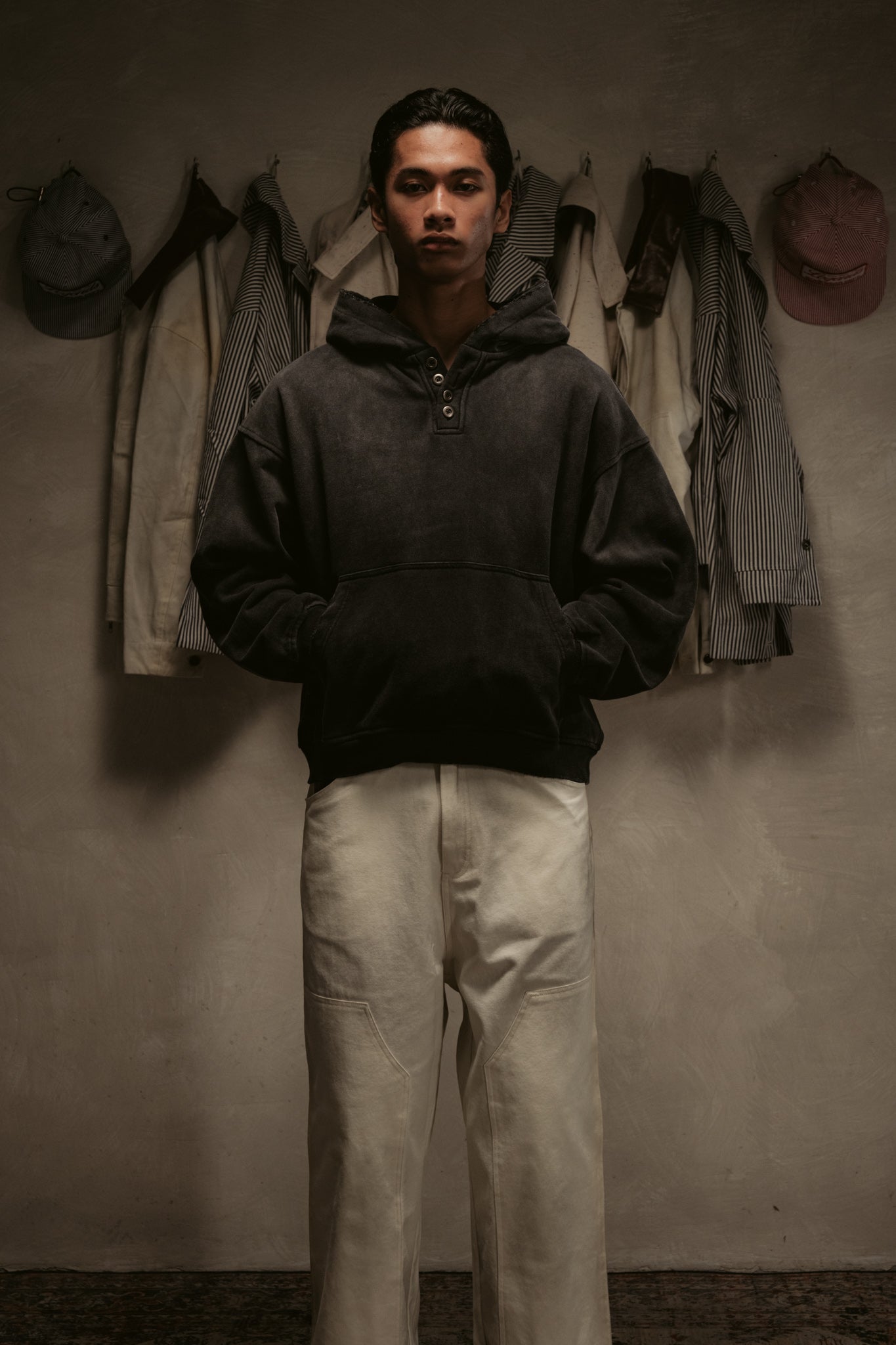 Sun Faded Hoodie Henley - Vintage Black
